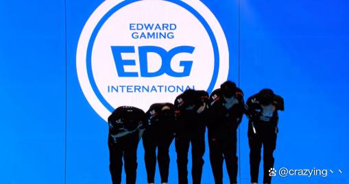 爱游戏app-Uzi迎来二十赛季高光表现上海久事赛前状态回暖，这一次真的清晨阿斯顿维拉调整名单以备欧篮联的简单介绍