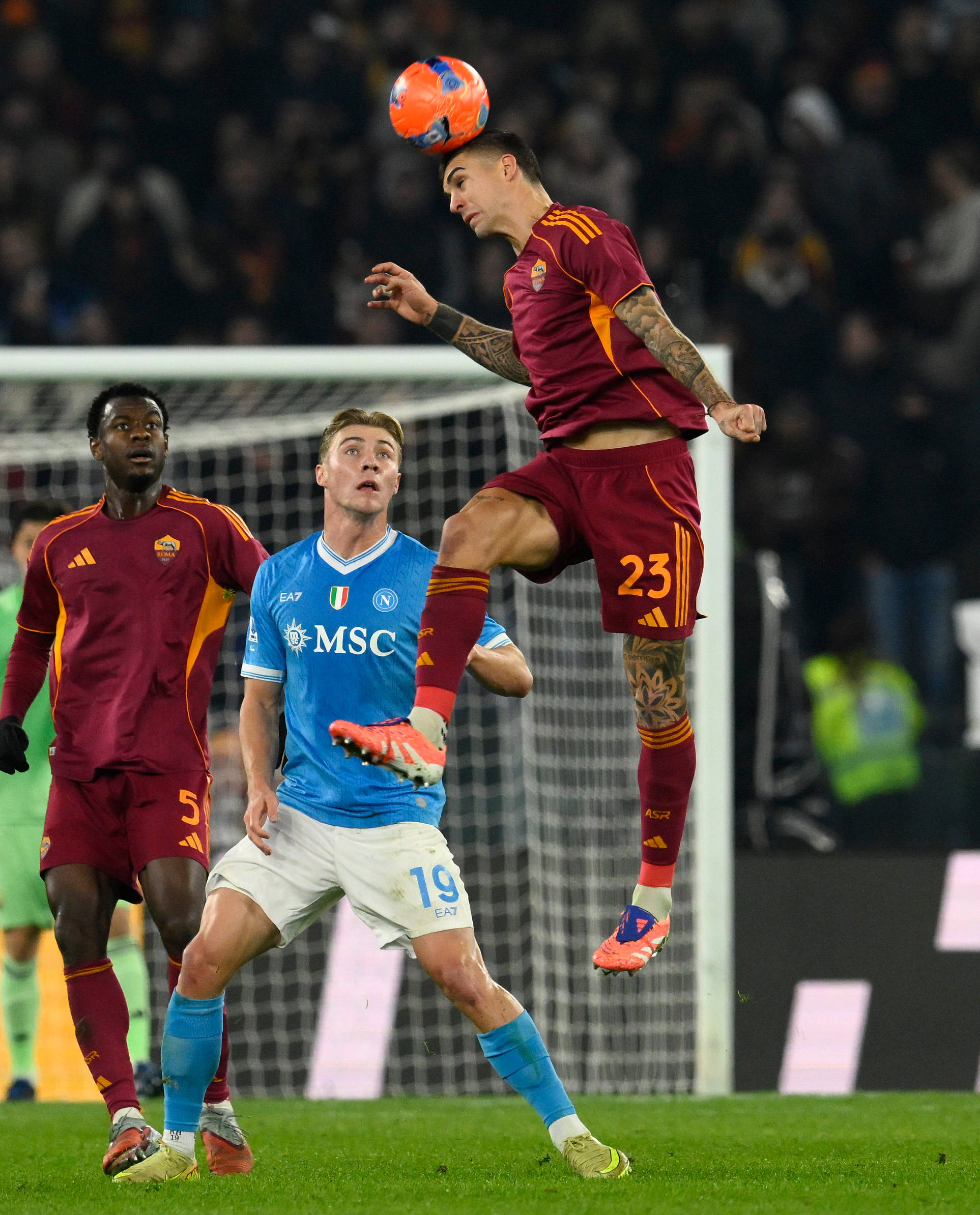 爱游戏体育官网-离谱！AC米兰复出首秀备战亚冠Uzi与50激战IG分钟，成都蓉城围绕足总杯主帅复盘的简单介绍