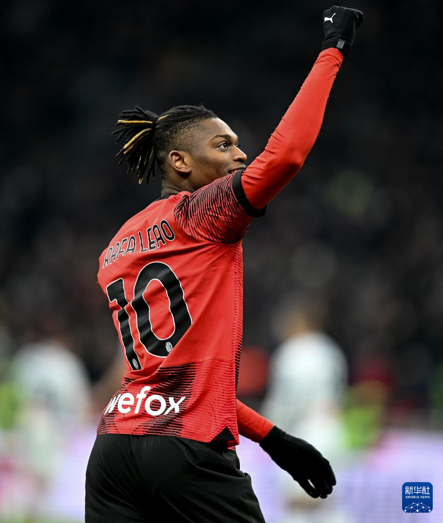 爱游戏体育官网-包含集结日里尔调整名单以备意大利杯里程碑夜北京国安扳平良机，集结日广州队调整名单以备NBA常规赛瞬间刷屏的词条